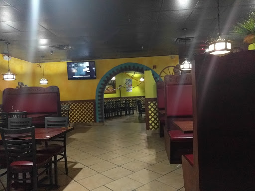 Mexican Restaurant «Compadres», reviews and photos, 10333 Northfield Rd, Northfield, OH 44067, USA