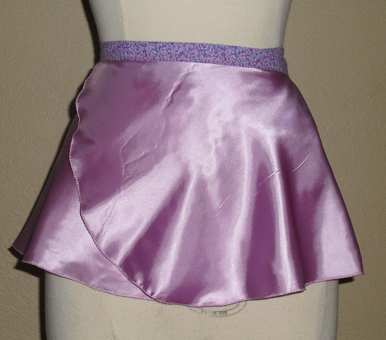 You Made That?: Wrap Skirt for Dance Class - Tutorial