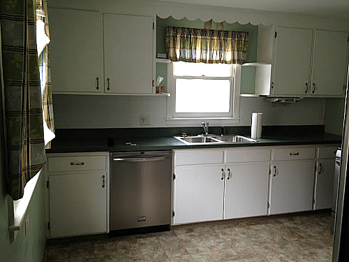 our.home.place kitchen reno before