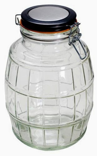  Housewares International 104-Ounce Old Fashioned Barrel Style Glass Storage Jar with Metal Clip Lid, Round
