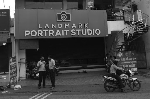 LANDMARK PORTRAIT STUDIO, Shop No 110,Gandhi Complex, Corner,, Thudiyalur Rd, Saravanampatty, Coimbatore, Tamil Nadu 641035, India, Photography_Shop, state TN