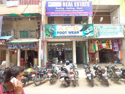 Hosur All Property.com, No: 32/43, Ist Floor, ACB Complex,, Opp To Post Office, Near Sub-Register Office,, Hosur, Tamil Nadu 635109, India, Real_Estate_Agency, state TN