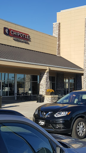 Mexican Restaurant «Chipotle Mexican Grill», reviews and photos, 116 Township Line Rd, Havertown, PA 19083, USA