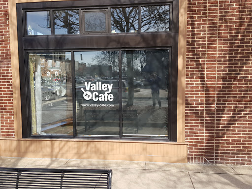 Restaurant «Valley Cafe», reviews and photos, 101 High St, Wadsworth, OH 44281, USA