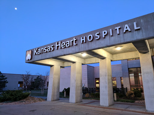 Heart Hospital «Kansas Heart Hospital», reviews and photos