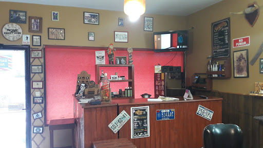 Barber shop chuy chavez, Calle Felipe Berriozabal 716, Residencial Selectas, 87050 Cd Victoria, Tamps., México, Cuidado del cabello | TAMPS