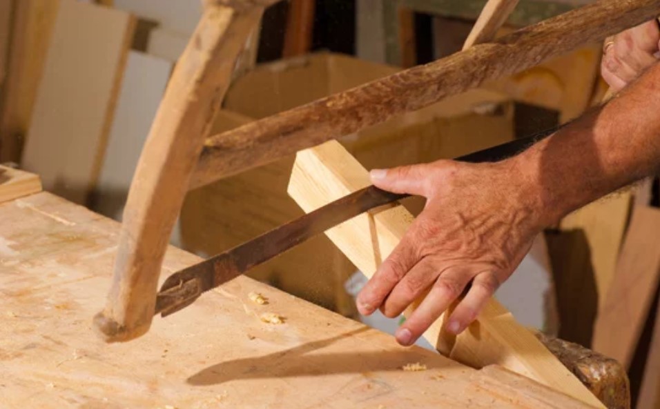 Bow Saw provide precise cuts for woodworking projects