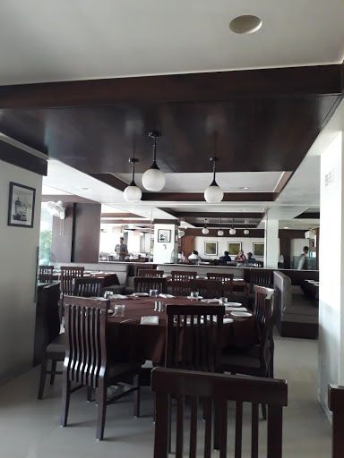 Bhagyoday Restaurant & Banquet, 1st Floor, Karmavir Height, Petlad Road, Opp. Zalak Hotel, Nr. Jainam Tower, Nadiad, Gujarat 387001, India, Diner, state GJ