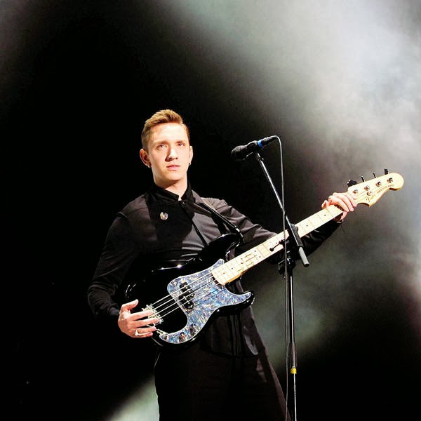 British band The XX performs during the first Day of Corona Capital Music Fest at the Autodromo Hernmanos Rodriguez, in Mexico City, on October 12, 2013.
