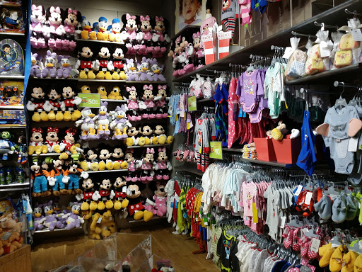 Toy Store «Disney Store», reviews and photos, 2000 Willowbrook Dr, Houston, TX 77070, USA
