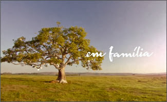 Logo Novela Em Família