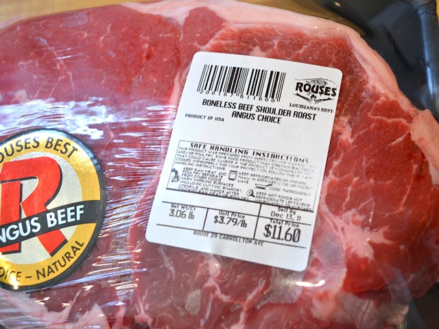 beef shoulder roast in packaging 