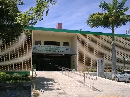 Departamento de Odontologia - UFRN, Av. Sen. Salgado Filho, 1787 - Lagoa Nova, Natal - RN, 59056-000, Brasil, Faculdade_de_Odontologia, estado Rio Grande do Norte