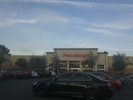 Grocery Store «Fred Meyer», reviews and photos, 555 Trosper Rd SW, Tumwater, WA 98512, USA
