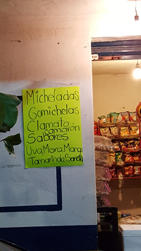 Tamales Y Atole Lupita, Calle 16 de Septiembre 1150, Lomas del Coapinole, 48290 Puerto Vallarta, Jal., México, Comida a domicilio | JAL