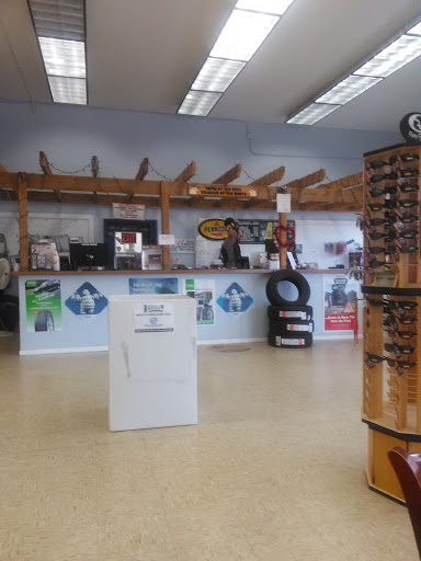 Tire Shop «St. Lucie Battery & Tire», reviews and photos, 317 Orange Ave, Fort Pierce, FL 34950, USA