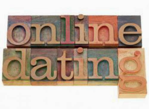 Attention Grabbing Online Dating Profiles