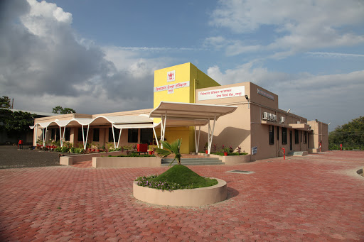Vivekanand Medical Foundation And Research Centre, Vidya Nagar, Signal Camp, Latur, Maharashtra 413512, India, Foundation, state MH