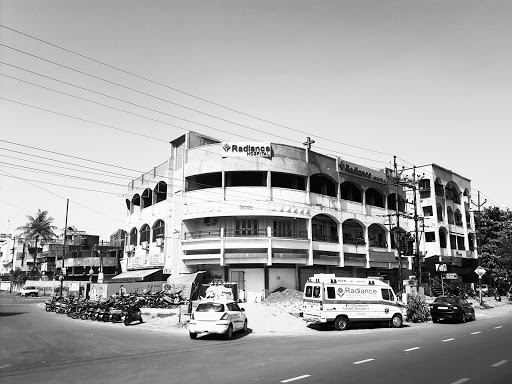 Radiance Hospital Pvt. Ltd., 268, Ambedkar Square, Near Pritam Bhawan, Central Avenue, Nagpur, Maharashtra 440008, India, Hospital, state MH