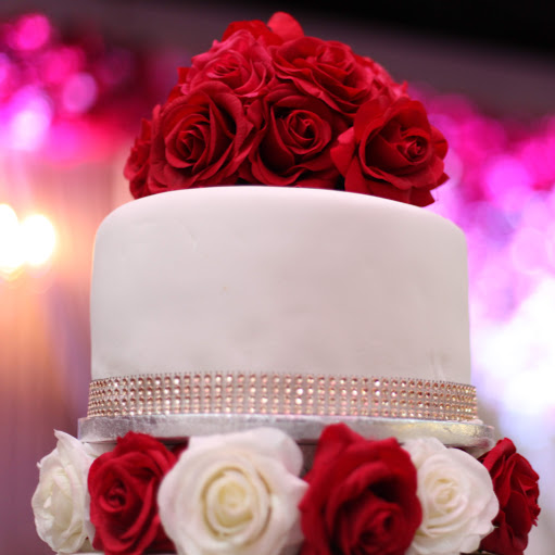 Grand Wedding Cakes
