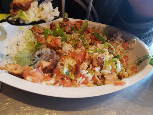 Mexican Restaurant «Chipotle Mexican Grill», reviews and photos, 2335 New Hyde Park Rd, Manhasset Hills, NY 11040, USA