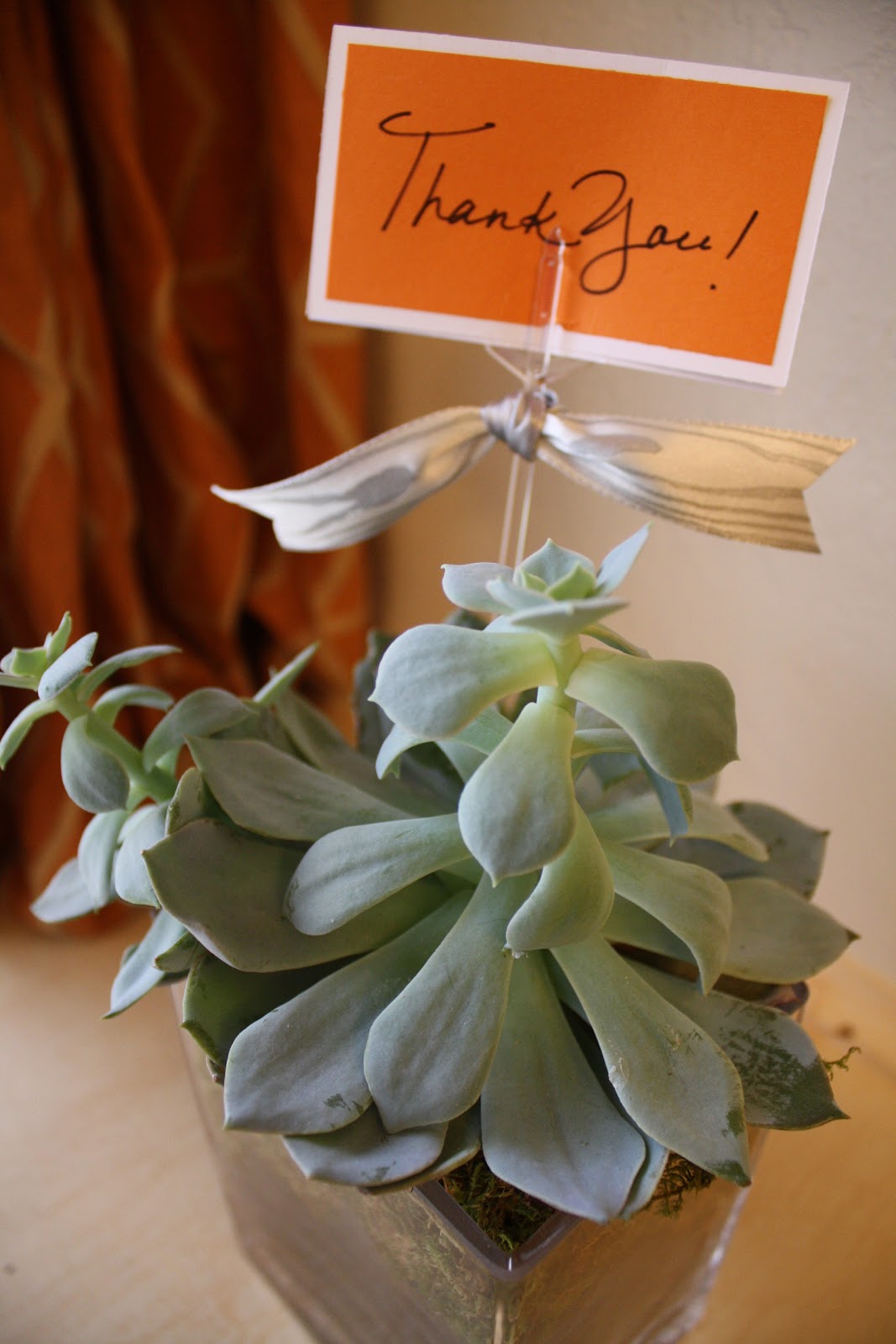 What Are Good Hostess Gifts For Bridal Shower