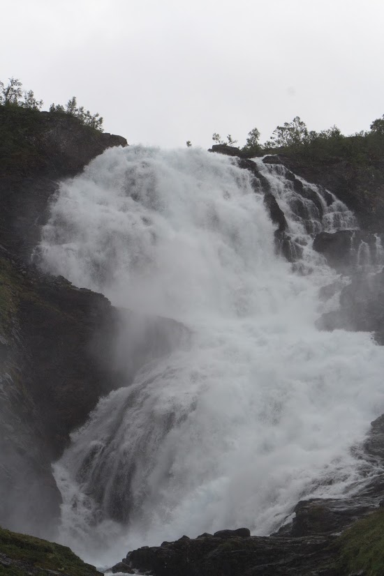 Kjosfossen, waterval aan de Flåmsbana