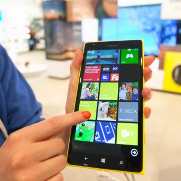 Nokia and Microsoft declined to comment. Nokia and Microsoft declined to comment.