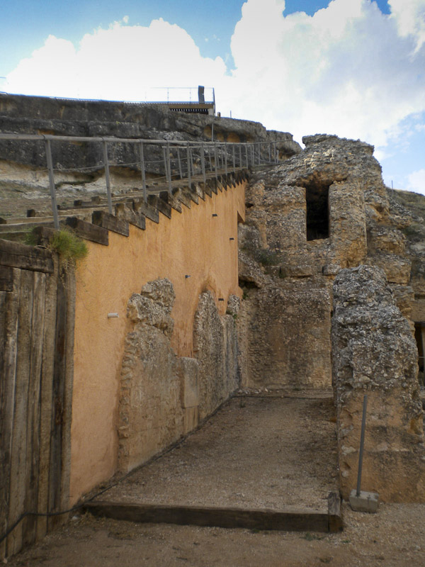 Teatro de la Colonia Clunia Sulpicia
