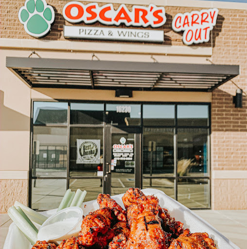 Oscar's Pizza & Wings Carry Out logo