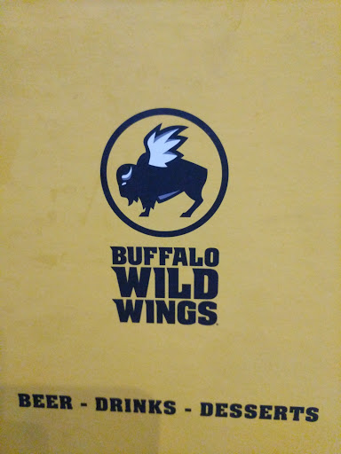 Chicken Wings Restaurant «Buffalo Wild Wings», reviews and photos, 774 Queen St, Southington, CT 06489, USA