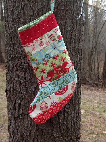 Modern Material Girl: Tutorial: Quilted Christmas Stockings