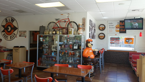 Fast Food Restaurant «A&W», reviews and photos, 216 E Lodi Ave, Lodi, CA 95240, USA