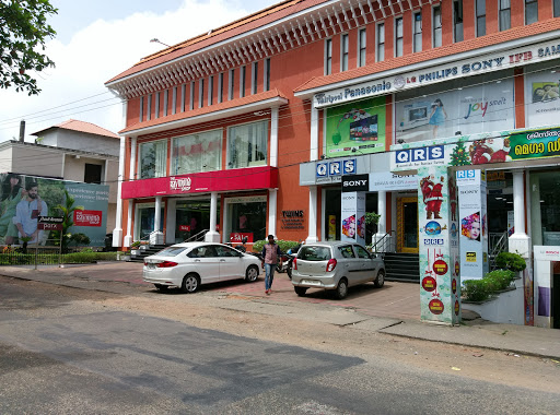 Raymond Shop, Twins, Residency Road, Kollam, Kerala 691001, India, Mobile_Phone_Shop, state KL