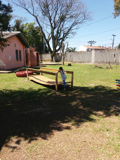 Creche Municipal Vila Fâni, R. Américo Vespúcio, 1 - Lindóia, Curitiba - PR, 81010-250, Brasil, Creche, estado Parana