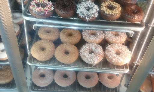 Miss Donuts