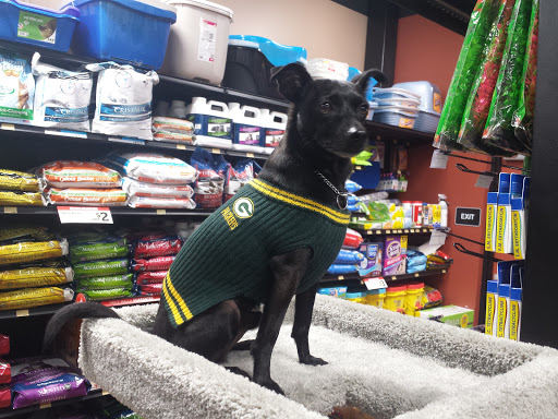 Pet Supply Store «Pet Valu», reviews and photos, 2207 E Maple St, North Canton, OH 44720, USA