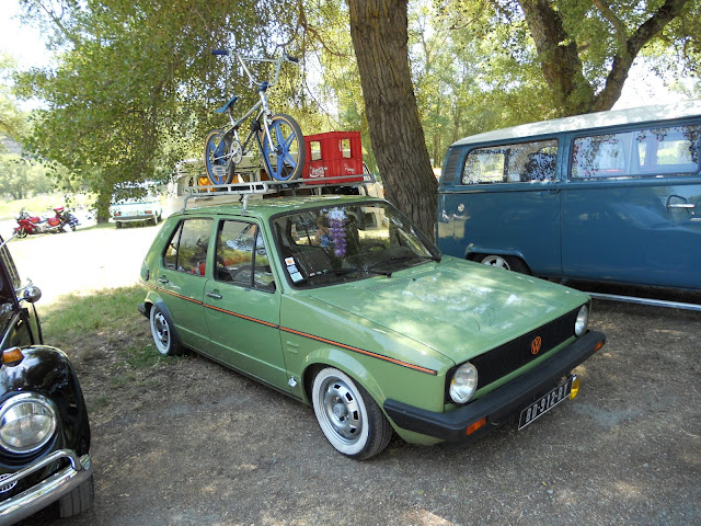 Les VW caddy, Golf, Polo ...  DSCN0396