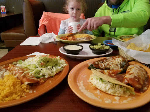 Restaurant «Fiesta Veracruz Mexican Restaurant», reviews and photos, 37 W Locust St, Wilmington, OH 45177, USA