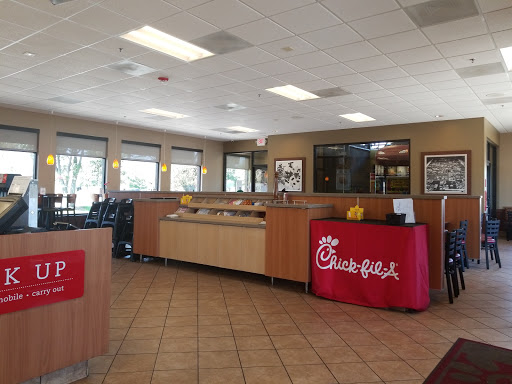 Fast Food Restaurant «Chick-fil-A», reviews and photos, 245 N Weber Rd, Bolingbrook, IL 60490, USA