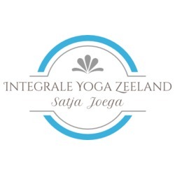 Integrale Yoga online, via livestream bij Satja-Joega logo
