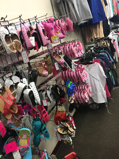 Discount Store «Fallas Discount Stores», reviews and photos, 5385 W Atlantic Blvd, Margate, FL 33063, USA