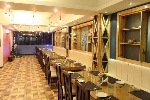 Rajdhani Pure Vegetarian Restaurant, 2, Chakarata Rd, Deeplok Colony, Khurbura Mohalla, Dehradun, Uttarakhand 248001, India, Vegetarian_Restaurant, state UK