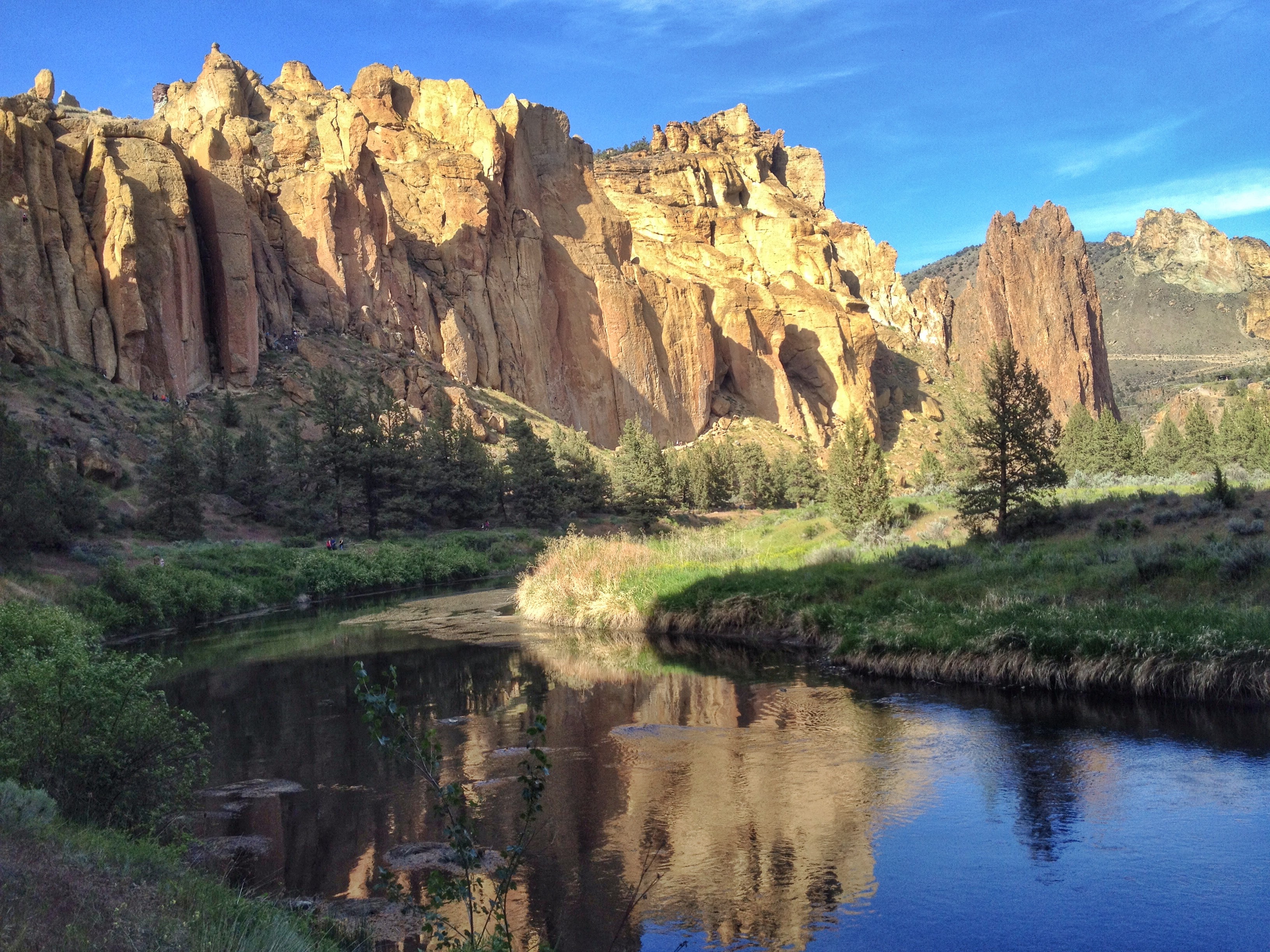 Climbing Smith Rock One of the 7 Wonders of Oregon