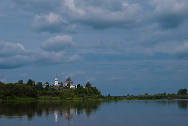 Село Васильково. Вид с реки Село Васильково. Вид с реки