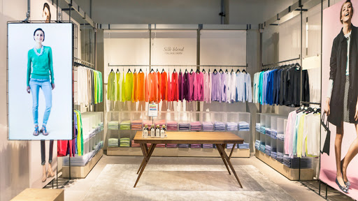 UNITED COLORS OF BENETTON