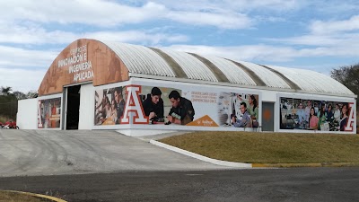 Photos of Universidad An&aacute;huac Xalapa