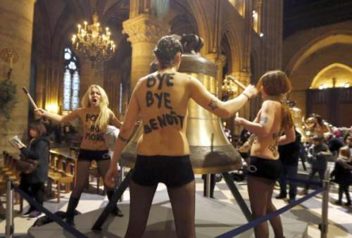 Topless Activists Acquitted Over Raid At Paris Notre Dame Cathedral