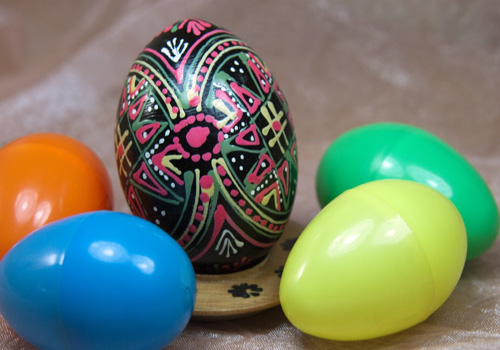 Modern Easter Eggs alttext