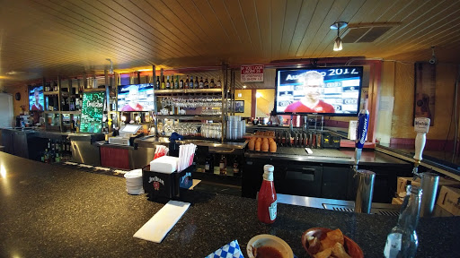 Restaurant «Bricks Restaurant & Sports Bar», reviews and photos, 3626 Fruitland Ave, Maywood, CA 90270, USA